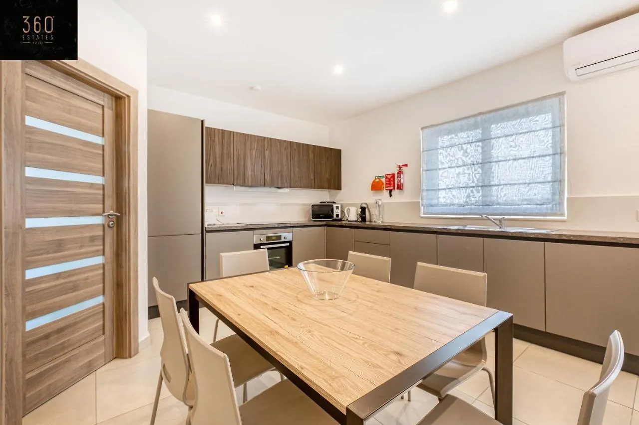 Stunning 2Br Penthouse With Beautiful Harbour View By 360 Estates Apartment Pieta Malta